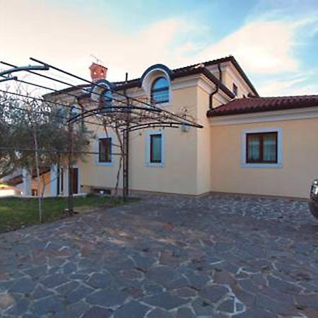 Apartments Villa Teuta Umag Exterior photo