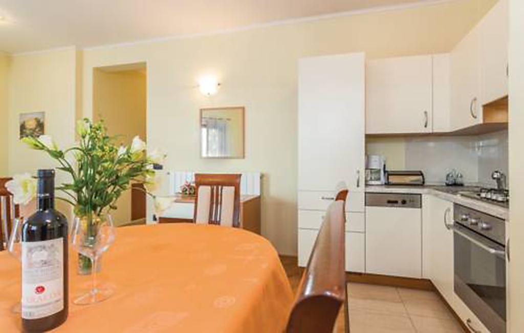 Apartments Villa Teuta Umag Exterior photo